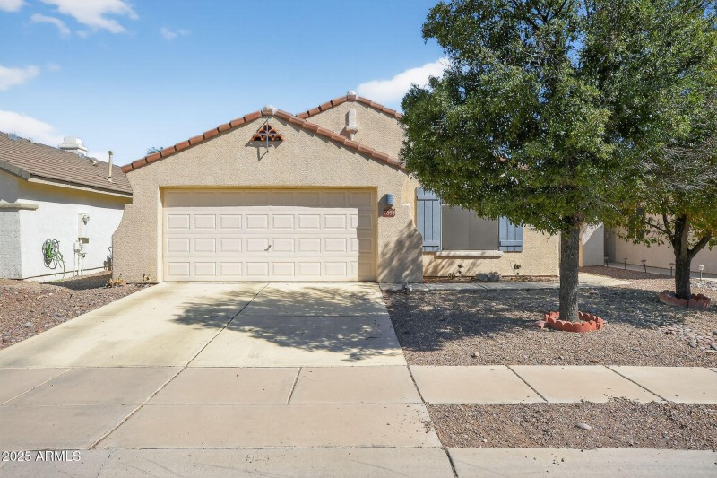 01_7898_W_Sacramento_Hill_Dr (2)