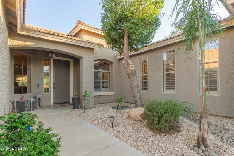 3523 W Buckhorn Trl