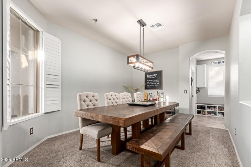 3523 W Buckhorn Trl