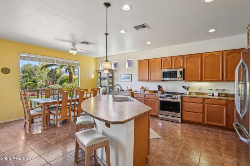 Open kitchen