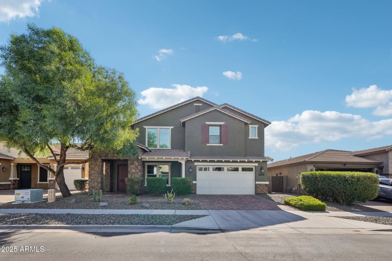 1-web-or-mls-S Girard St-S2908-001