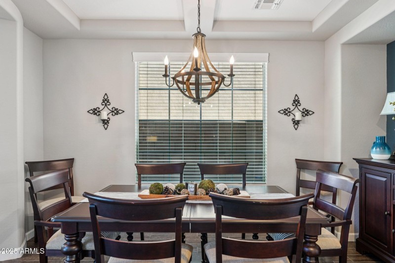 15-web-or-mls-S Girard St-S2908-015