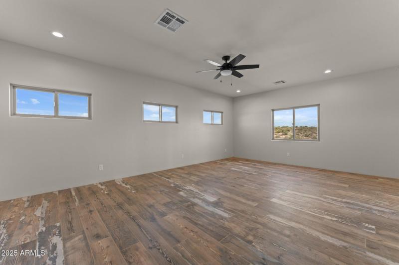 22-web-or-mls-2023-11-09 23.03.51-1