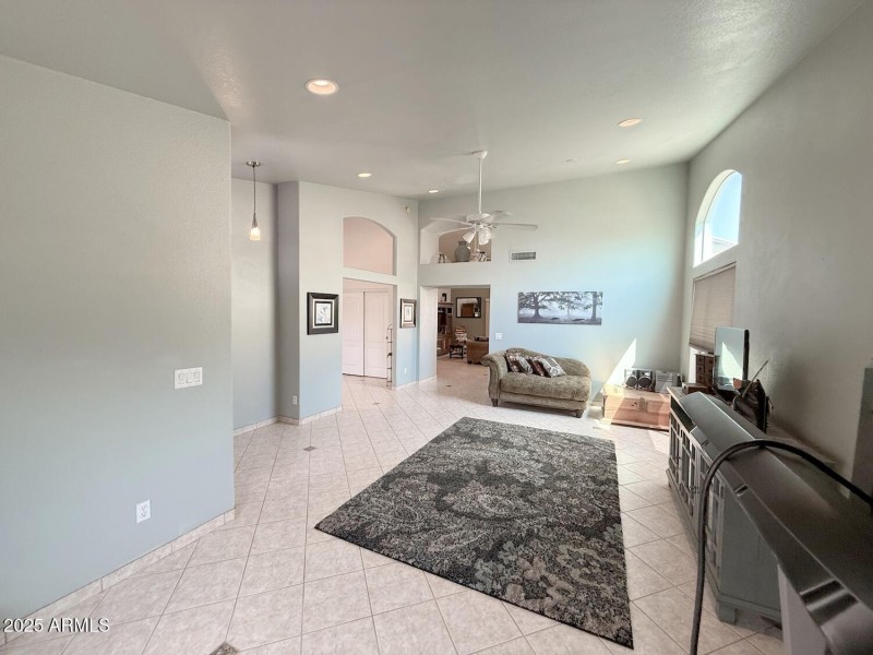 Living to Den & Family entrance