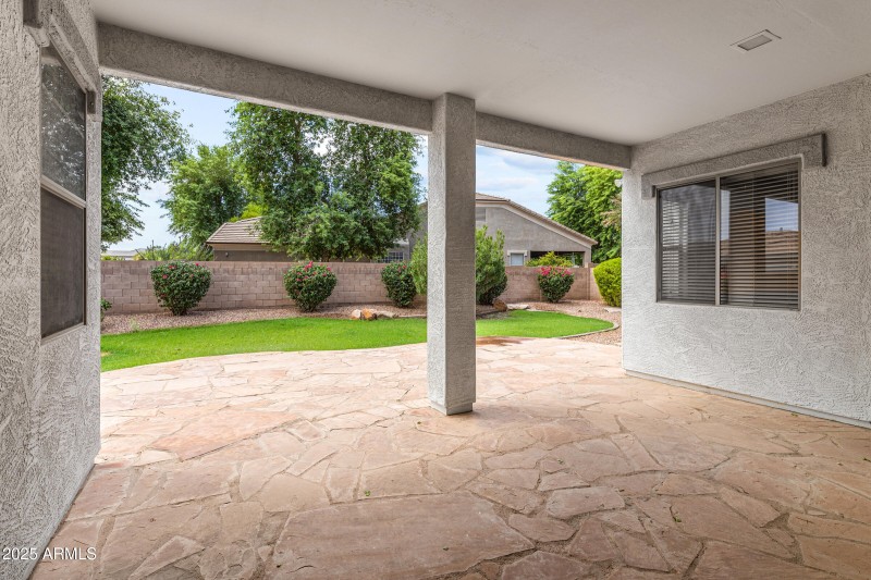 3111 E Canyon Creek Dr-46