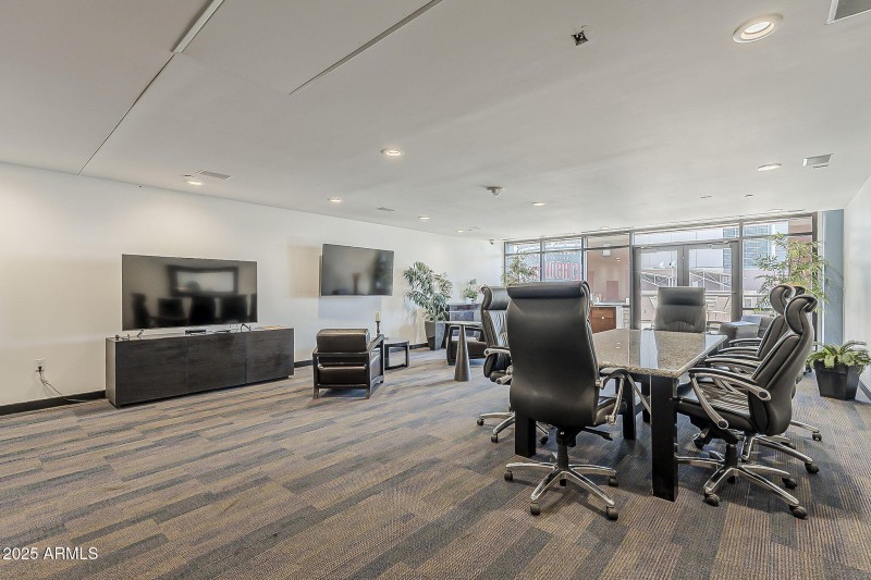 58-web-or-mls-4th St-58