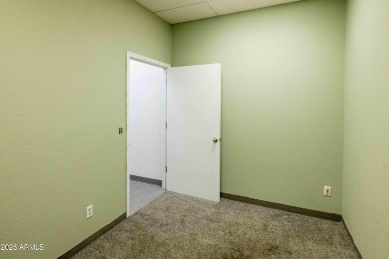 Suite 112