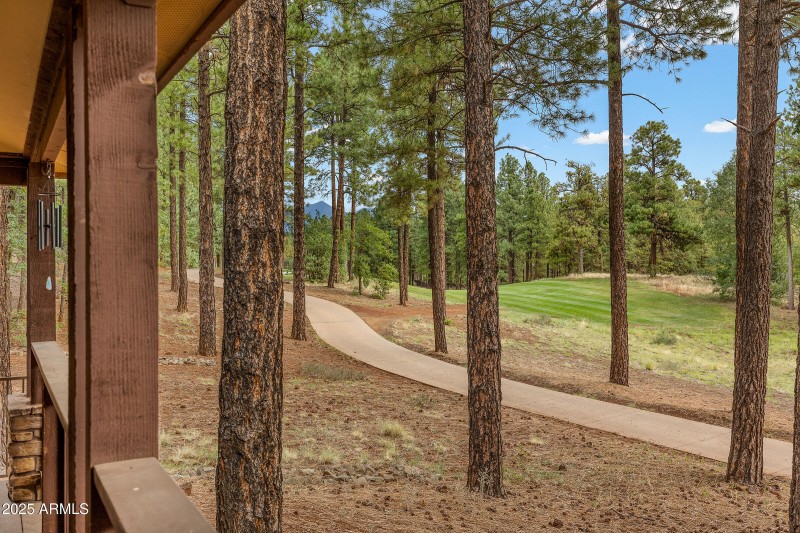 4240 Lariat Loop-210