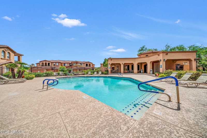 10655 N 9th ST 115, Phoenix, AZ 85020