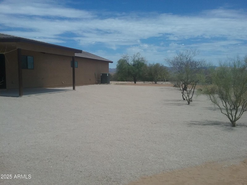 Windstone back yard