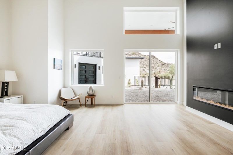 13036 North 23rd Pl, Phoenix, AZ 85022,