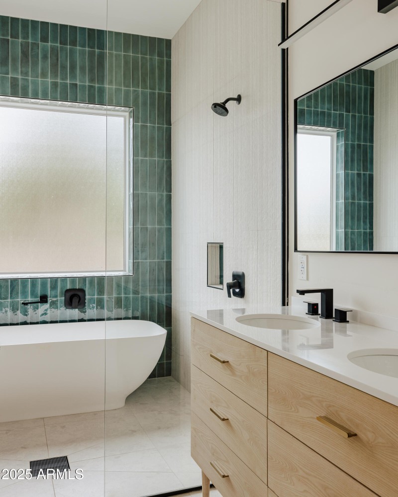 13036 North 23rd Pl, Phoenix, AZ 85022,