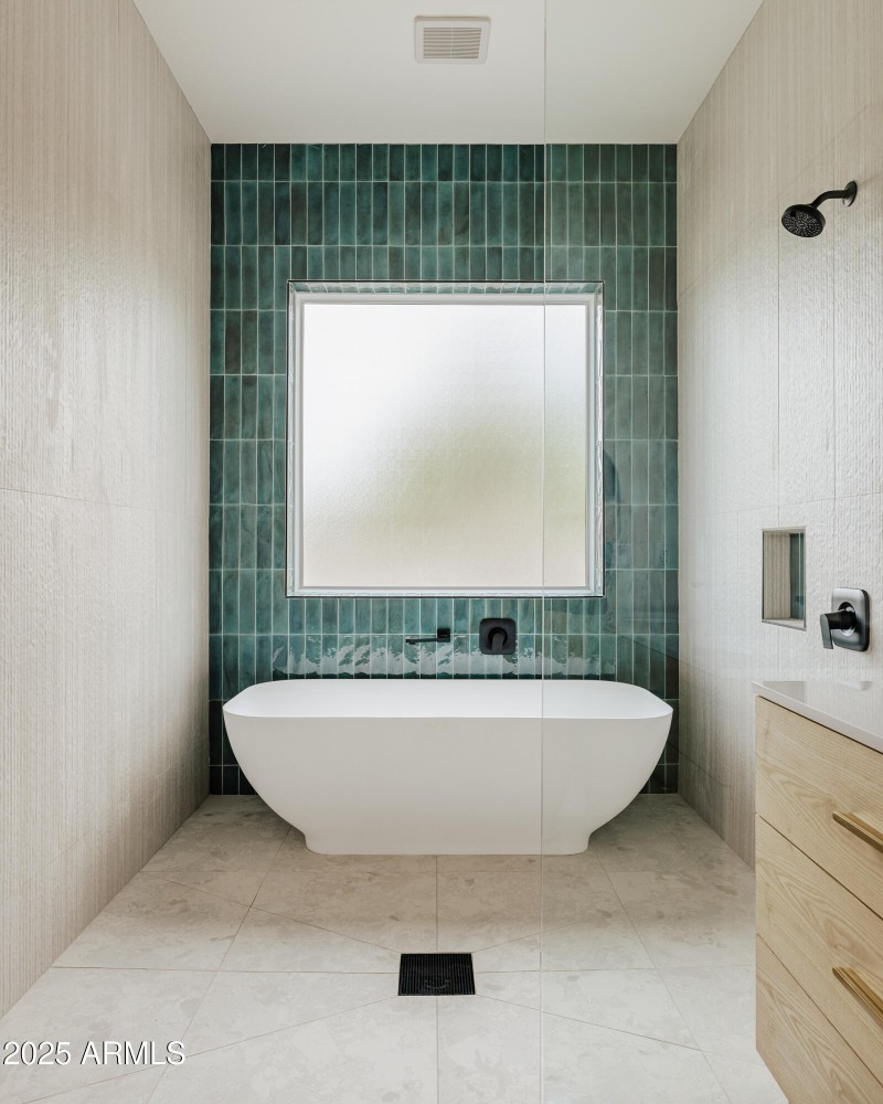 13036 North 23rd Pl, Phoenix, AZ 85022,