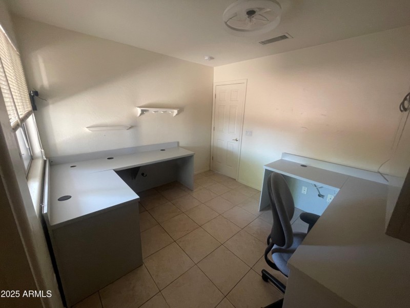 10379 W Tonopah Dr 36