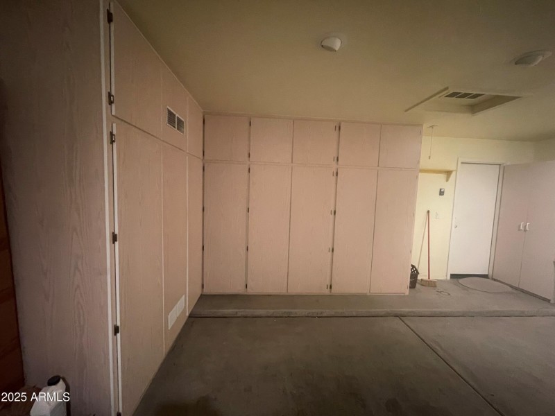 10379 W Tonopah Dr 57