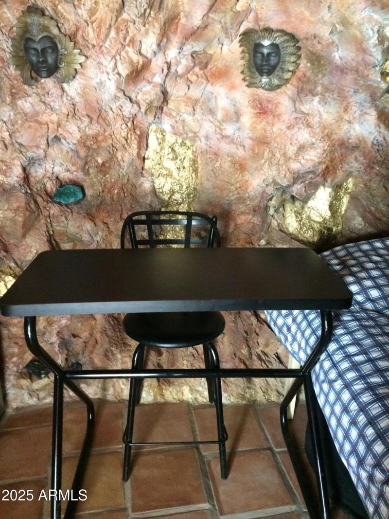 12-Desk-scaled
