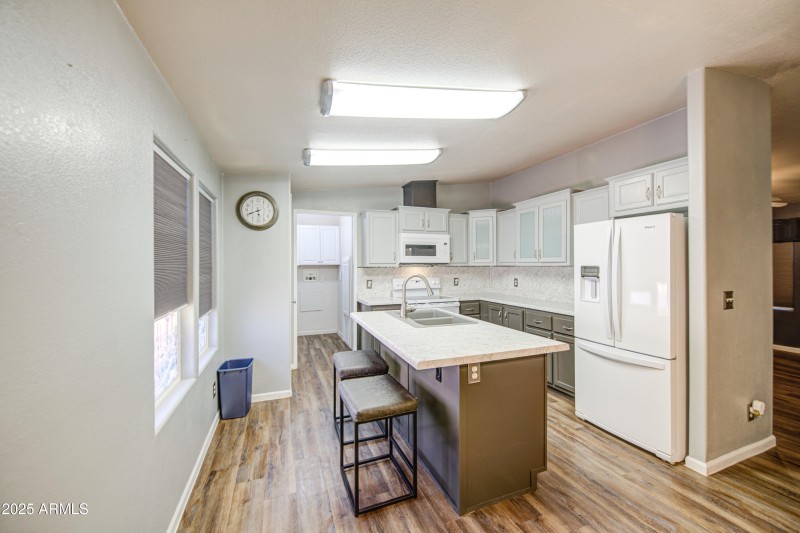 Kitchen 1