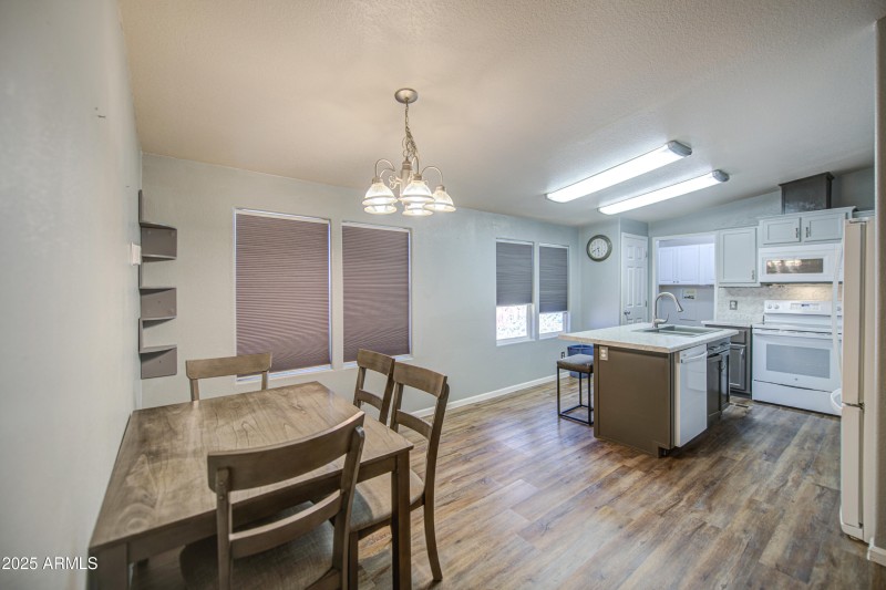 Dining Area 2