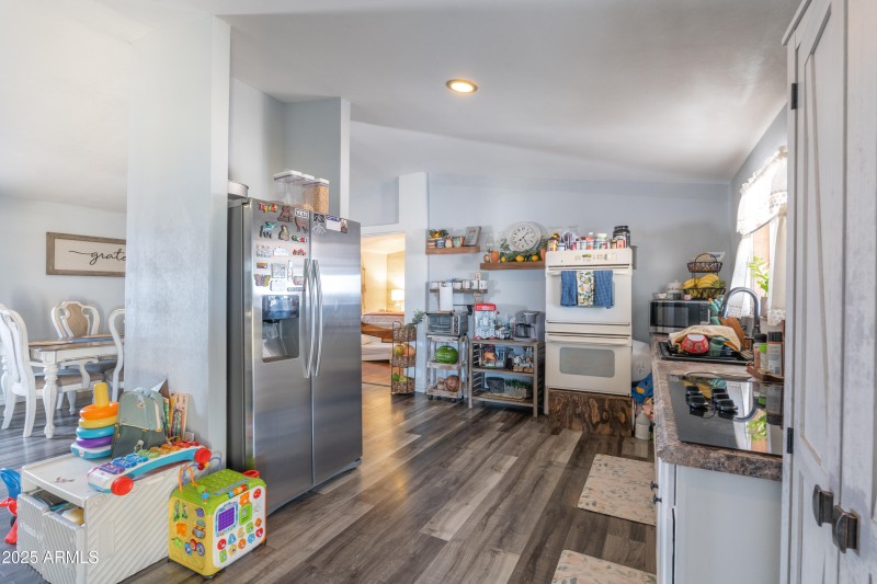 Kitchen (1)