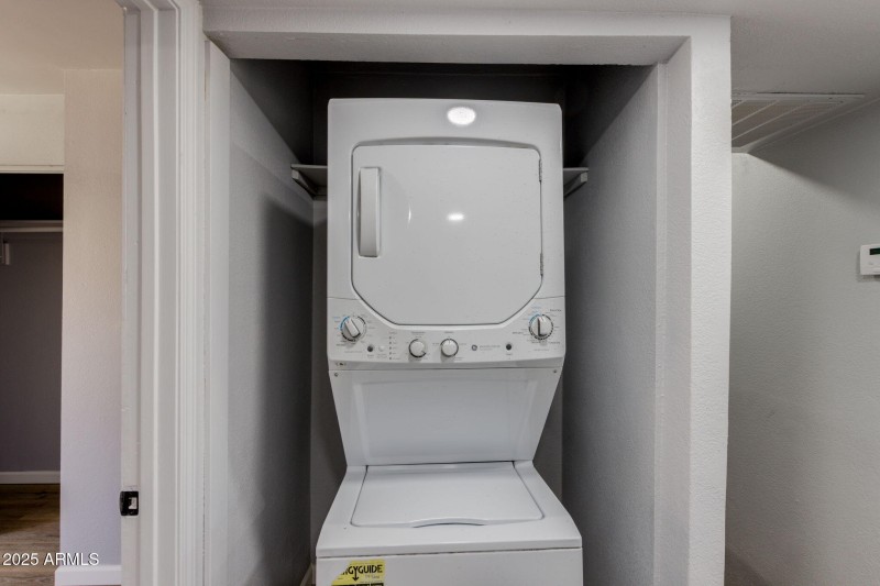 17-web-or-mls-ext_-42