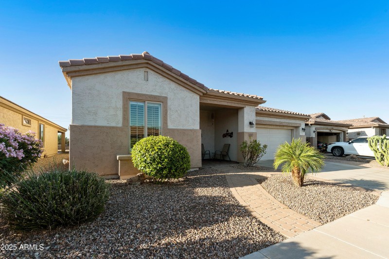 4267 E-004-027-DLB 4162-MLS_Size