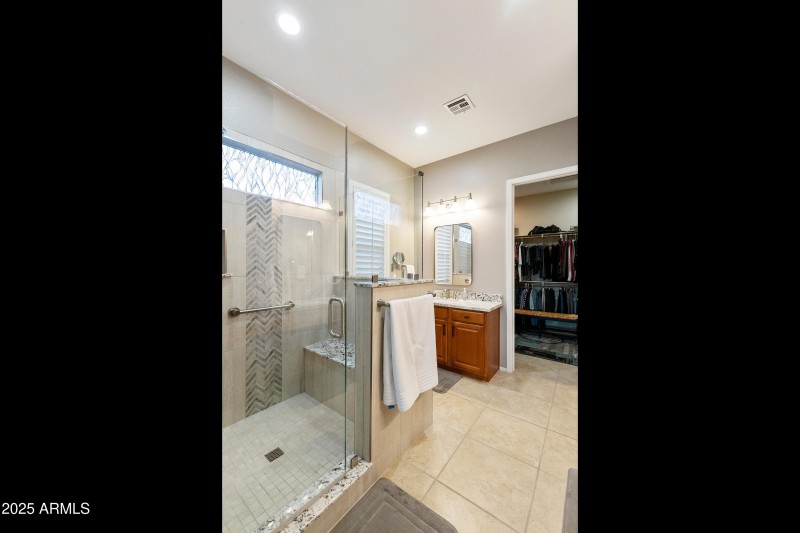 4267 E-030-024-DLB 4170-MLS_Size