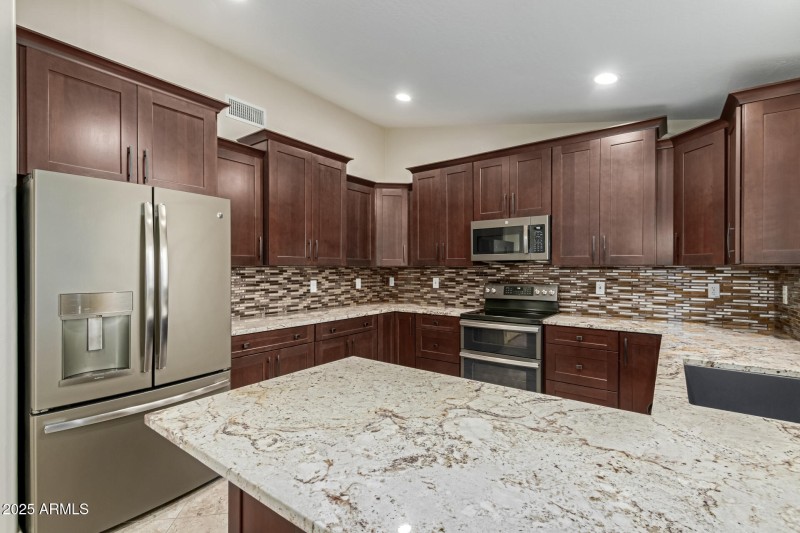 4839 E Fernwood Ct.