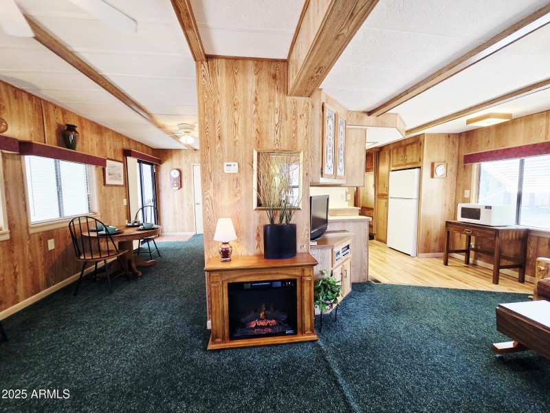 Resized_20250831_142906_7945837321916