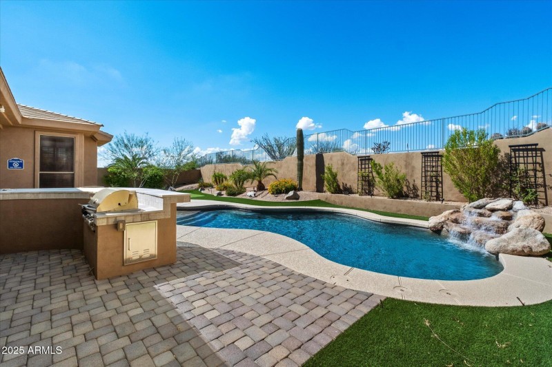 Outdoor Grill