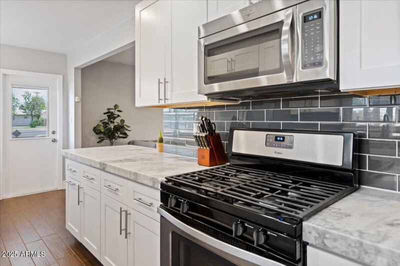Gas Oven