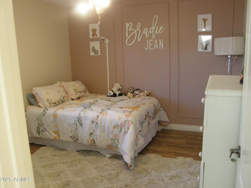 upstairs bedroom 1