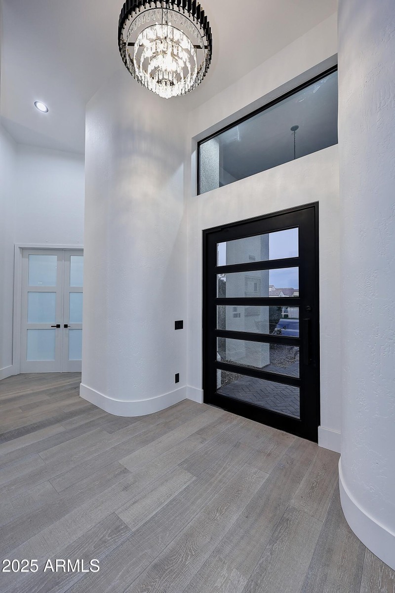 Night-Foyer