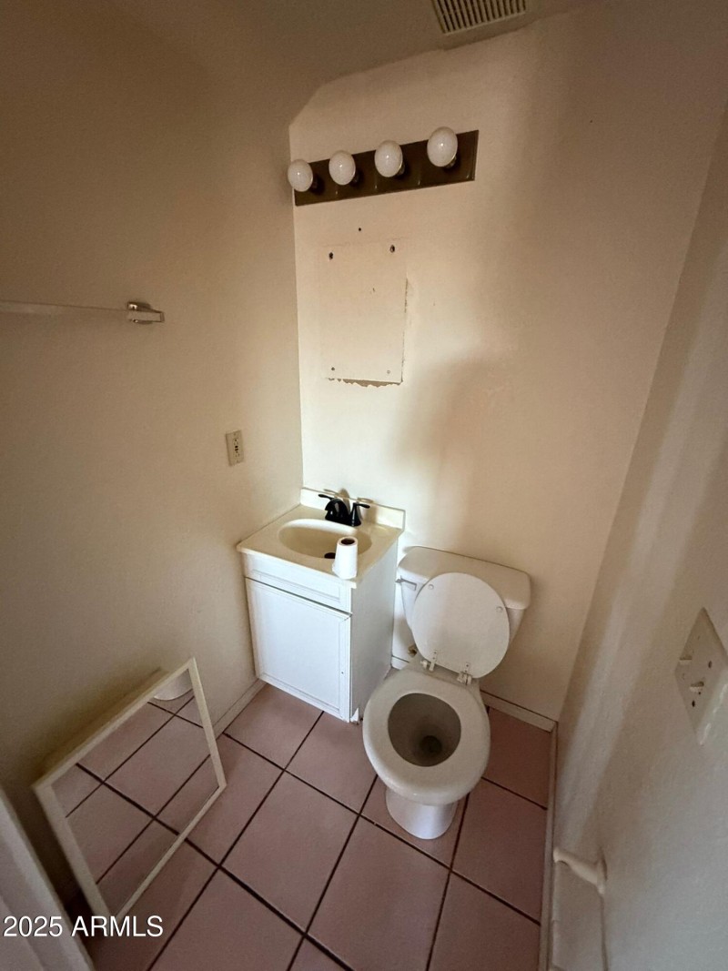 WhatsApp Image 2025-09-08 at 10.59.10 AM