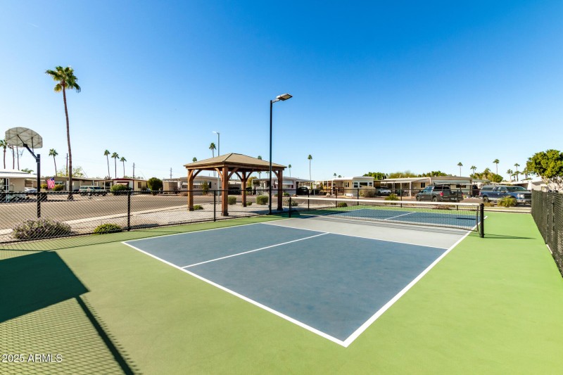 36 - Val Vista