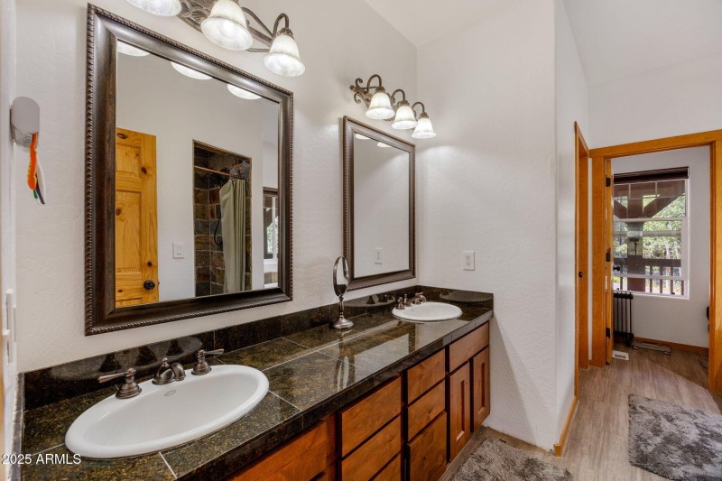 63CountyRd1121-CabinMAIN-Greer-AZ-21