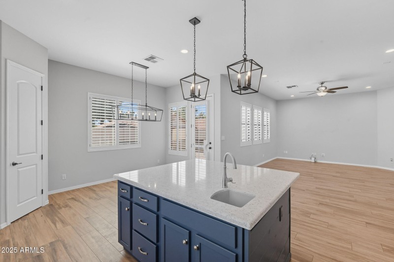 14-web-or-mls-Kings-14