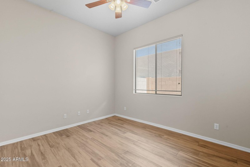 29-web-or-mls-Kings-29