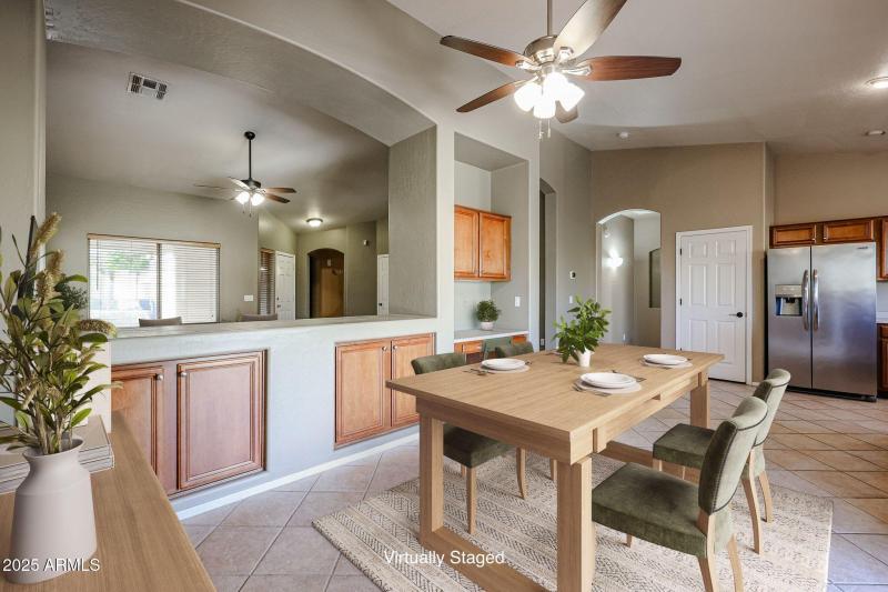 Taylor 4 virtual showing