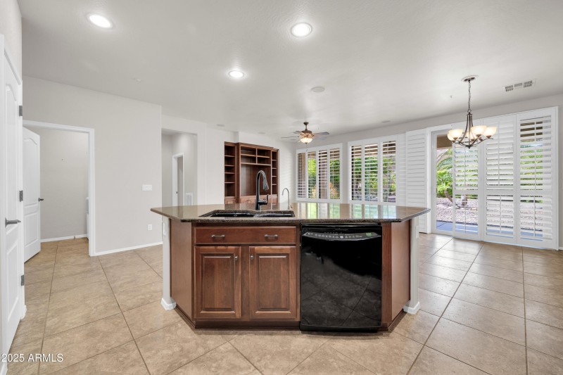27614 N 129th Ln-10