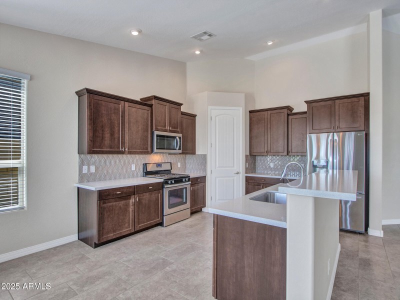 04-Kitchen-(3)