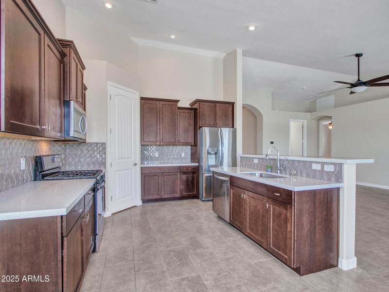 04-Kitchen-(4)