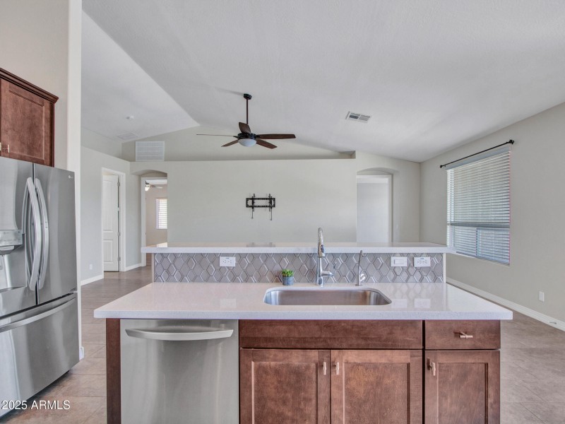 04-Kitchen-(5)