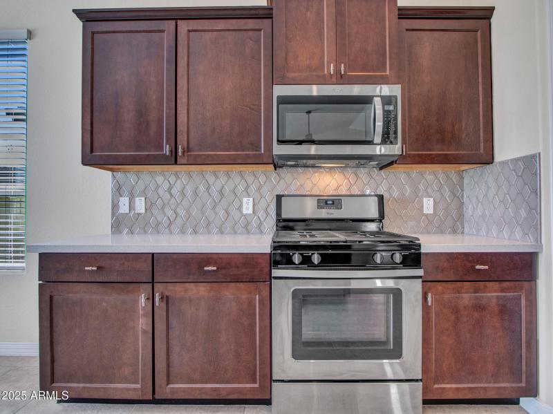 04-Kitchen-(7)