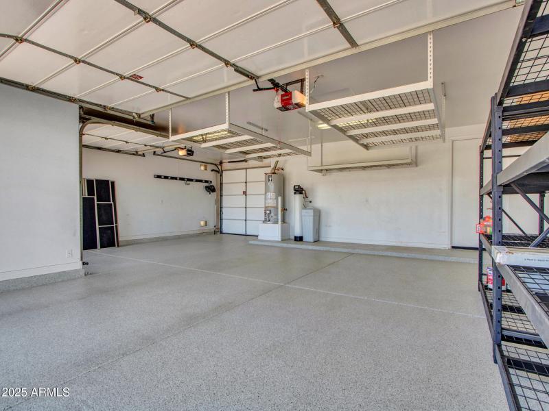 08-Garage--(4)