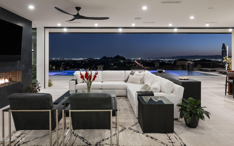 4725 E 56th St Phoenix-17