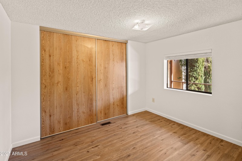 Bedroom 3 - View 2