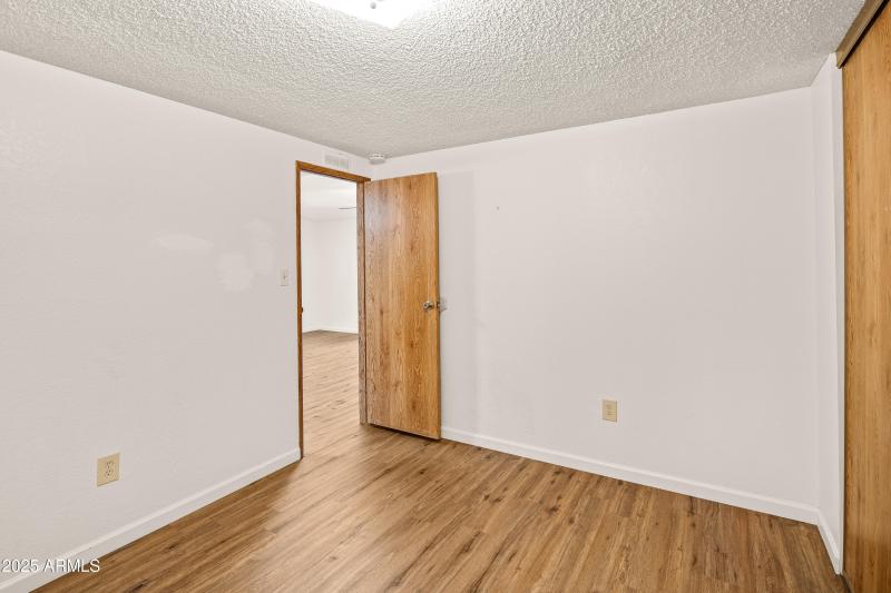 Bedroom 3 - View 1