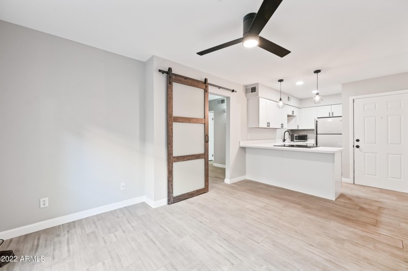 ocupix-3131WCD156-11