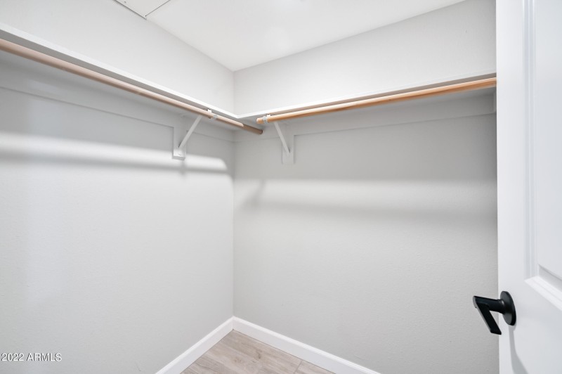 ocupix-3131WCD156-17