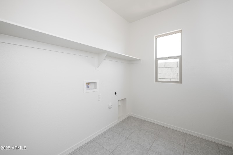 1662_moonbeam_laundryroom_7.21.21